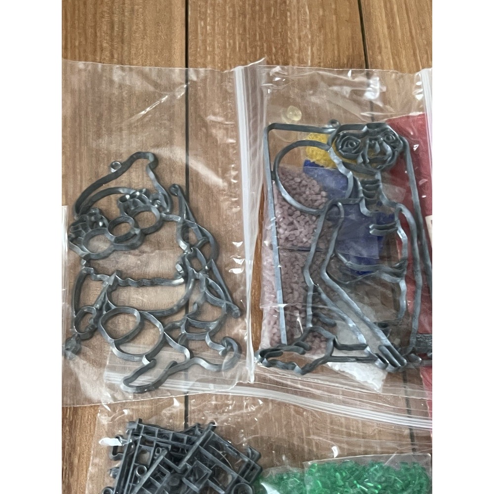 Vtg Makit & Bakit Stained Glass Suncatcher Disney Nature Nativity - Picture 6 of 10